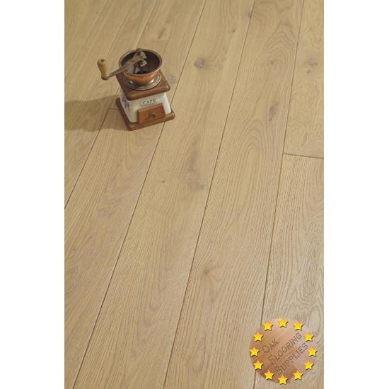 Hinton Ecru Oiled Rustic Oak 21x120x610-2610mm