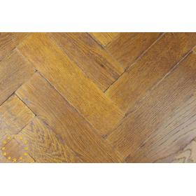 Sample of P126/16 Tumbled Rustic Oak Parquet Flooring Blocks Natural Mahogany  Finish, size 16x70x280mm